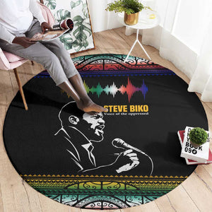 Steve Biko Round Carpet with Microphone Portrait, Black Consciousness Quote and Vibrant Ethnic Wave - African Pride