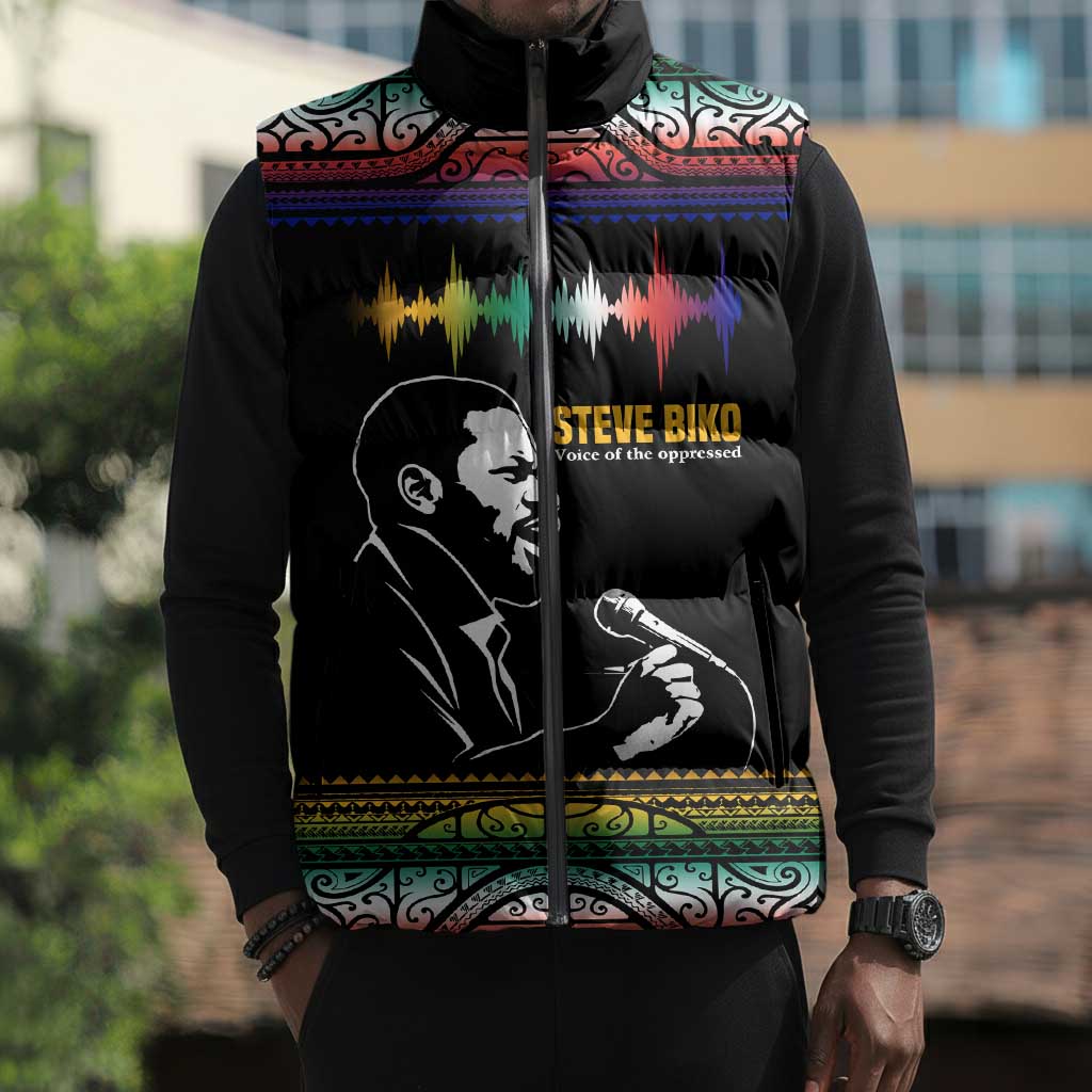 Steve Biko Sleeveless Puffer Jacket with Microphone Portrait, Black Consciousness Quote and Vibrant Ethnic Wave - African Pride