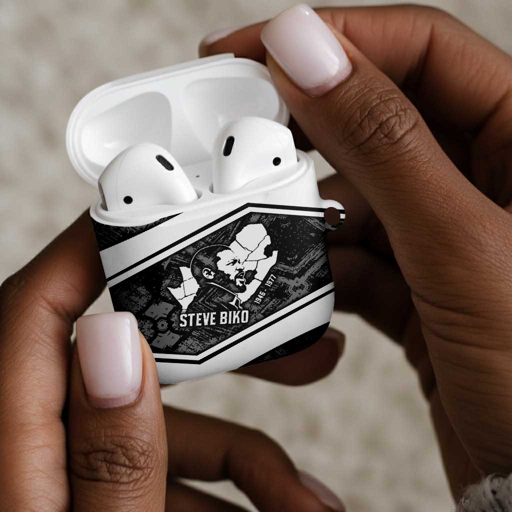 Steve Biko AirPods Case with Monochrome Portrait, Ideas Do Not Die Quote - African Pride