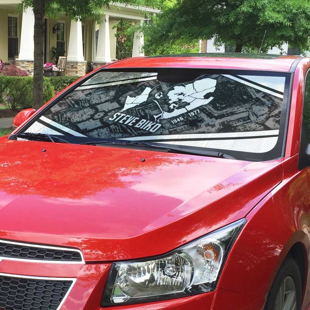 Steve Biko Auto Sun Shade with Monochrome Portrait, Ideas Do Not Die Quote - African Pride