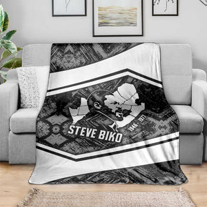 Steve Biko Blanket with Monochrome Portrait, Ideas Do Not Die Quote - African Pride