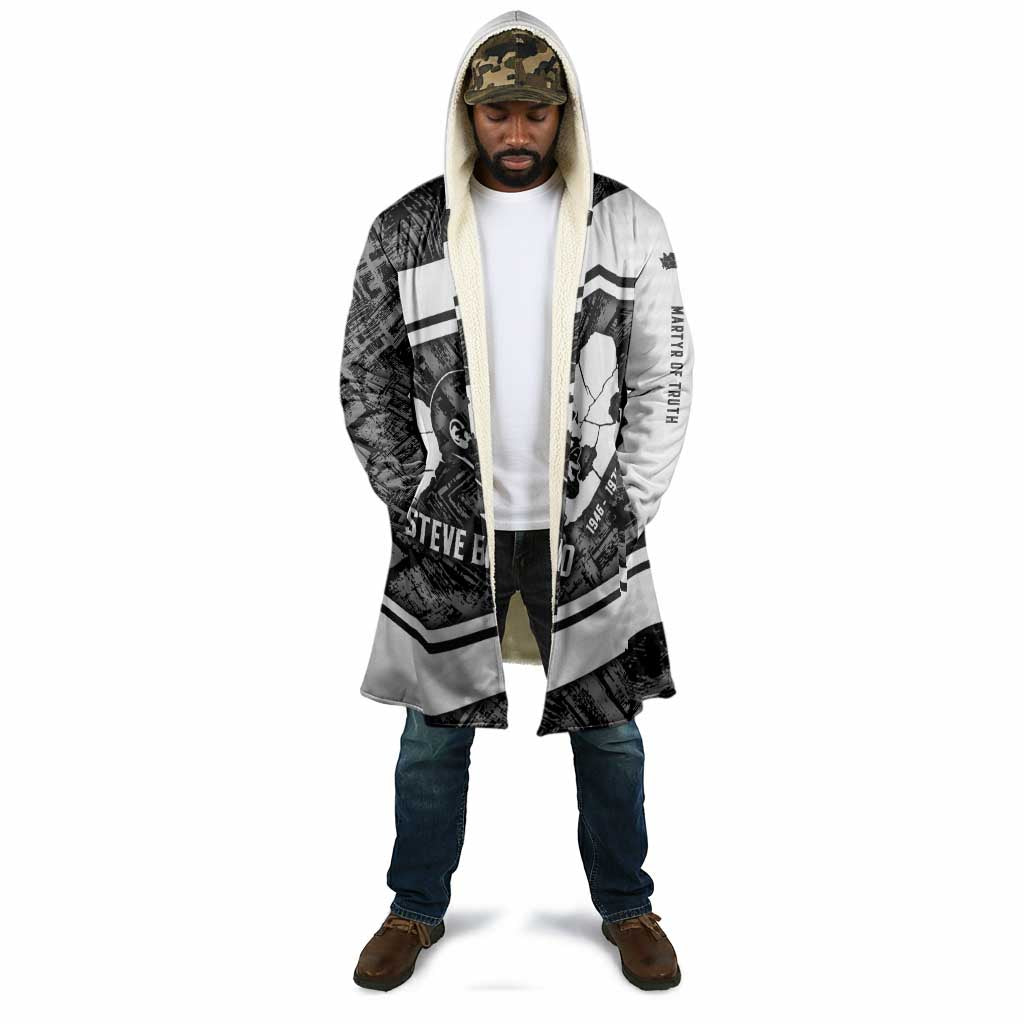 Steve Biko Cloak with Monochrome Portrait, Ideas Do Not Die Quote - African Pride