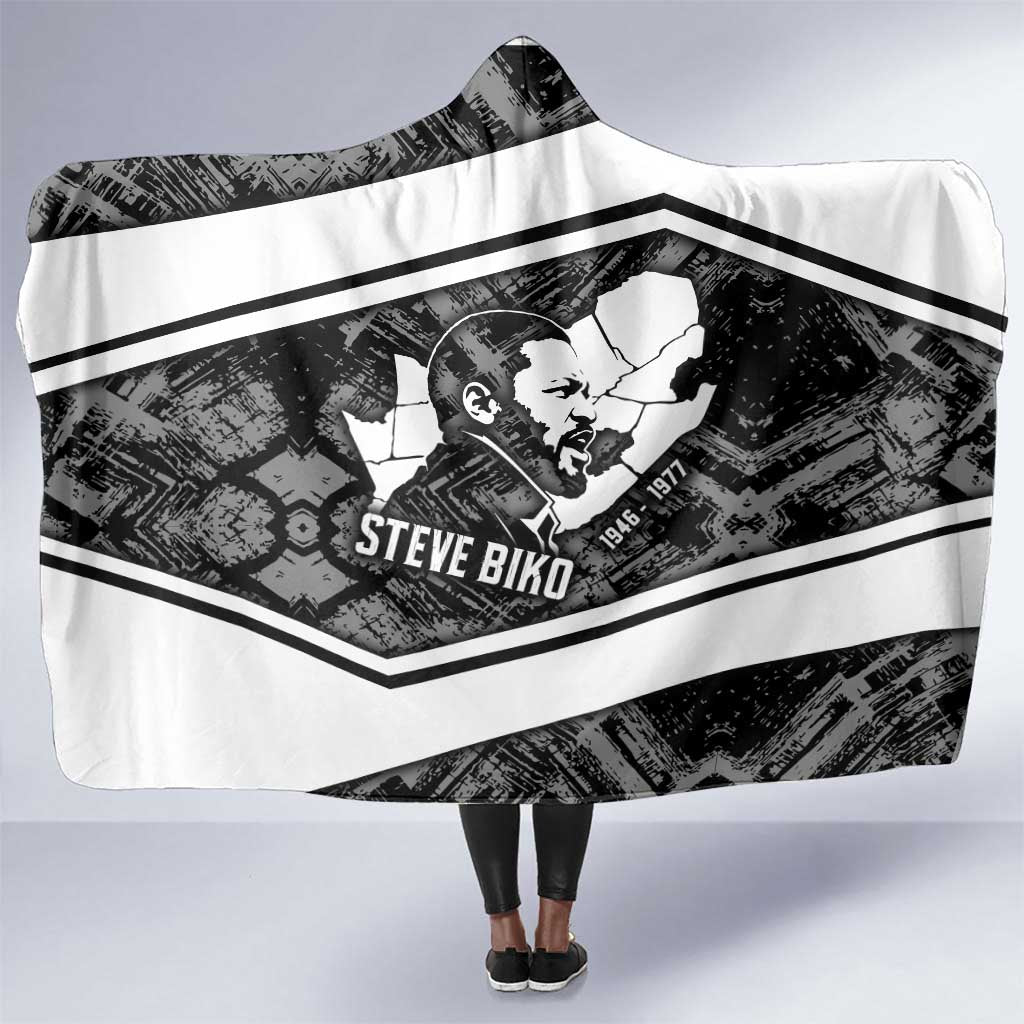 Steve Biko Hooded Blanket with Monochrome Portrait, Ideas Do Not Die Quote - African Pride