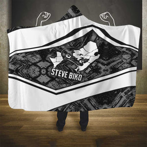 Steve Biko Hooded Blanket with Monochrome Portrait, Ideas Do Not Die Quote - African Pride