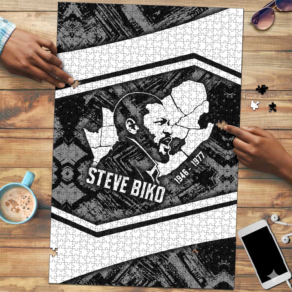 Steve Biko Puzzle with Monochrome Portrait, Ideas Do Not Die Quote - African Pride