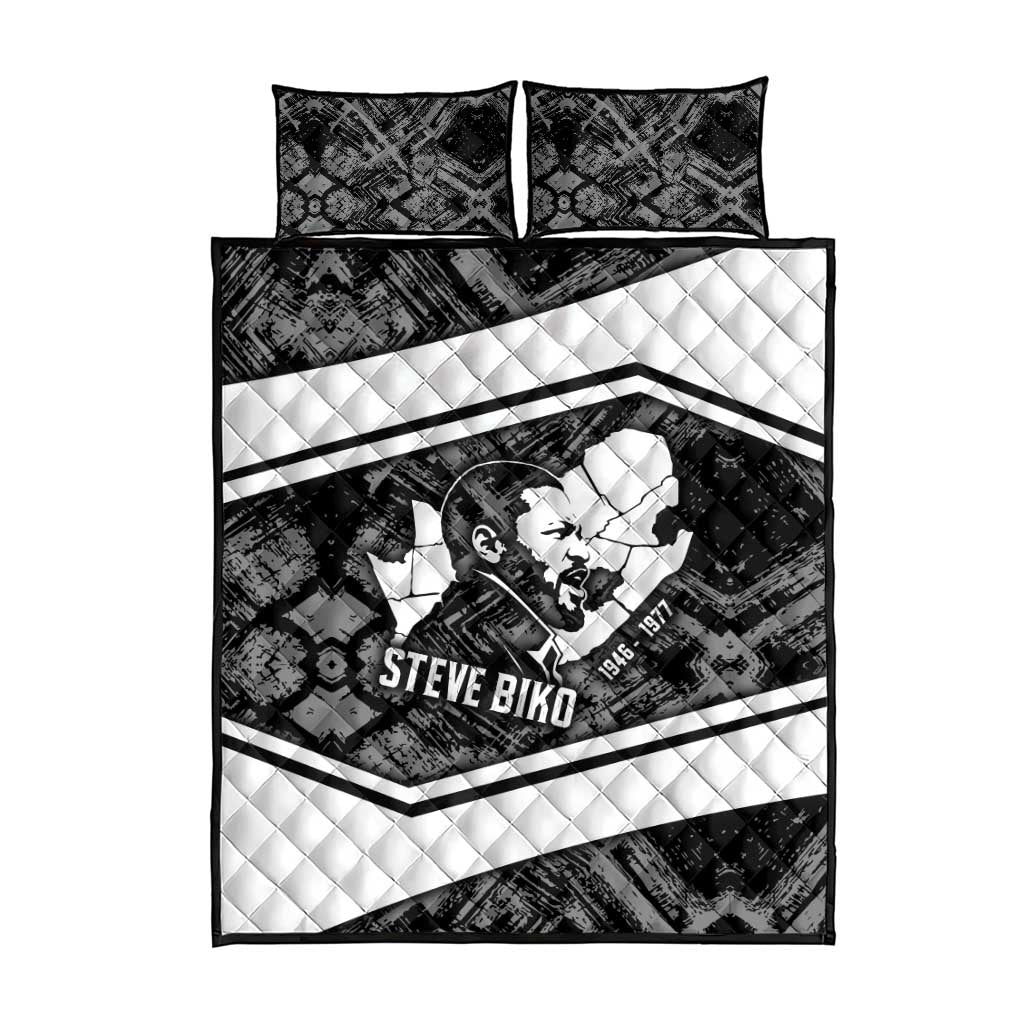 Steve Biko Quilt Bed Set with Monochrome Portrait, Ideas Do Not Die Quote - African Pride