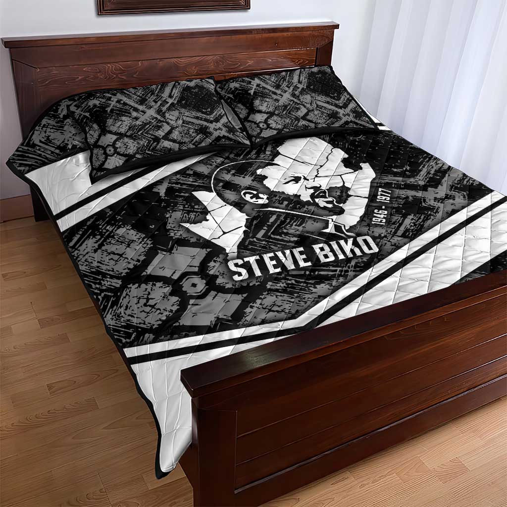 Steve Biko Quilt Bed Set with Monochrome Portrait, Ideas Do Not Die Quote - African Pride