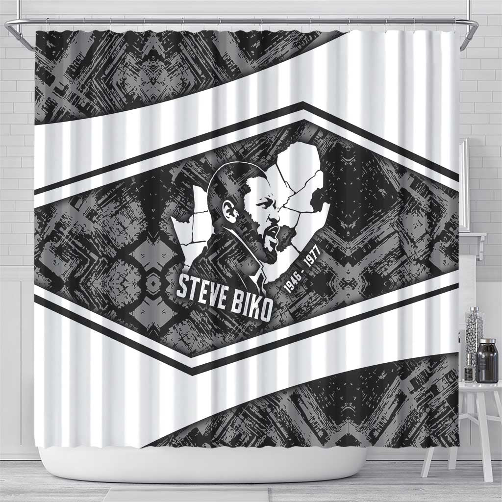 Steve Biko Shower Curtain with Monochrome Portrait, Ideas Do Not Die Quote - African Pride