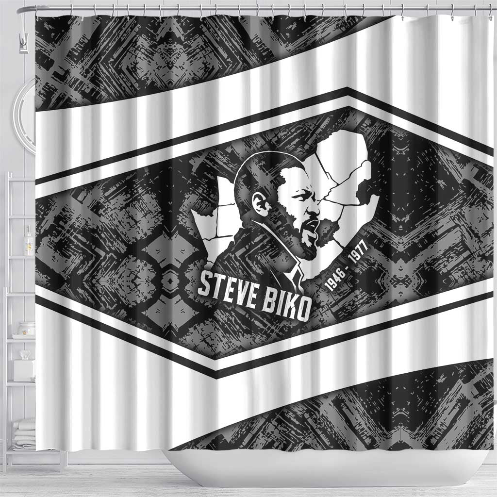 Steve Biko Shower Curtain with Monochrome Portrait, Ideas Do Not Die Quote - African Pride
