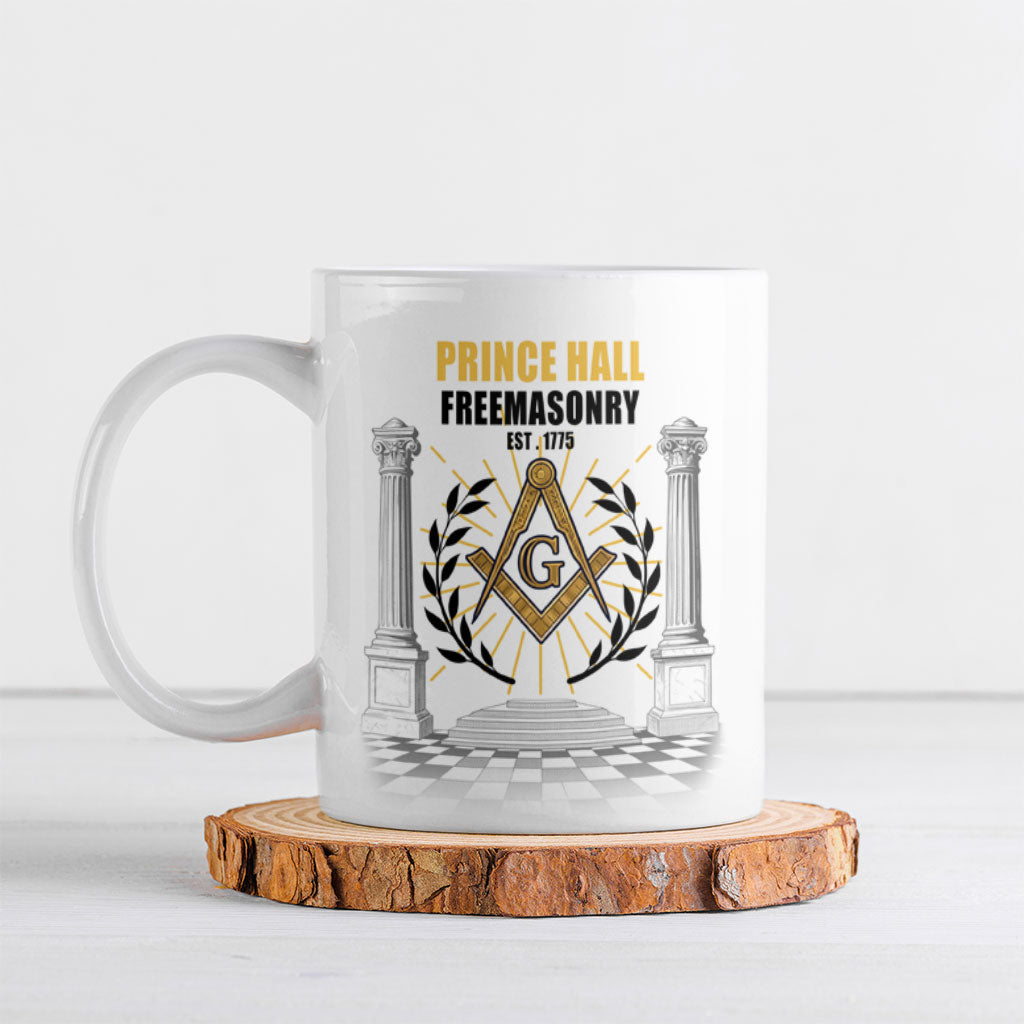 Personalized Prince Hall Freemasonry Ceramic Mug Masonic Square And Compass Vintage Gold Pillar Illustration