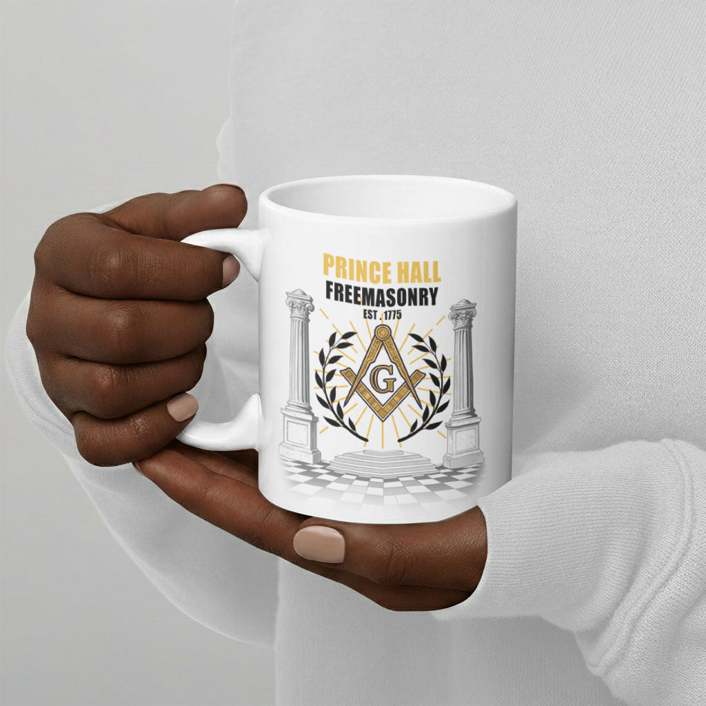 Personalized Prince Hall Freemasonry Ceramic Mug Masonic Square And Compass Vintage Gold Pillar Illustration