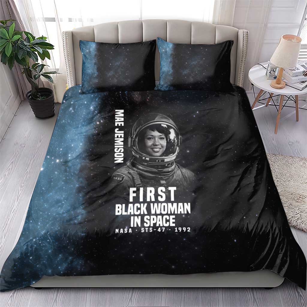 Mae Jemison Bedding Set with NASA Spacesuit Portrait, First Black Woman - African Pride