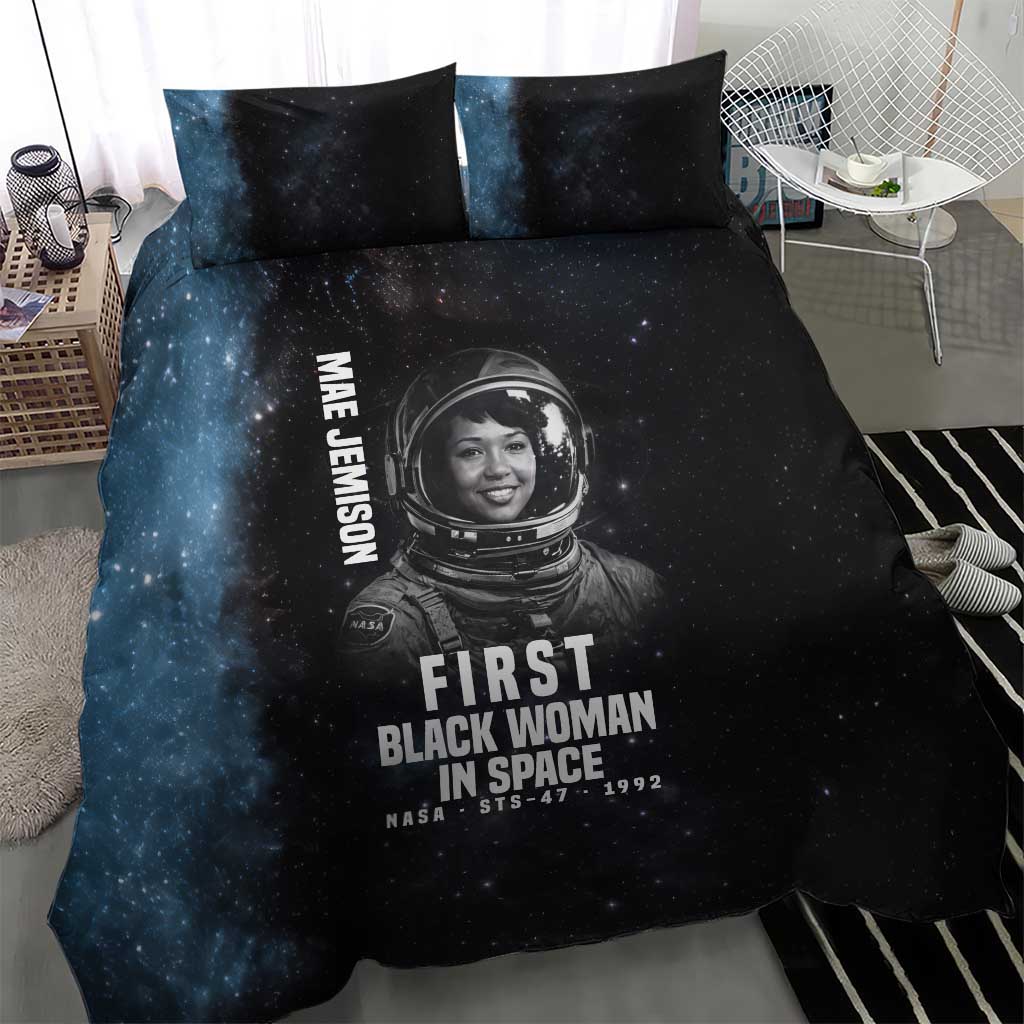 Mae Jemison Bedding Set with NASA Spacesuit Portrait, First Black Woman - African Pride