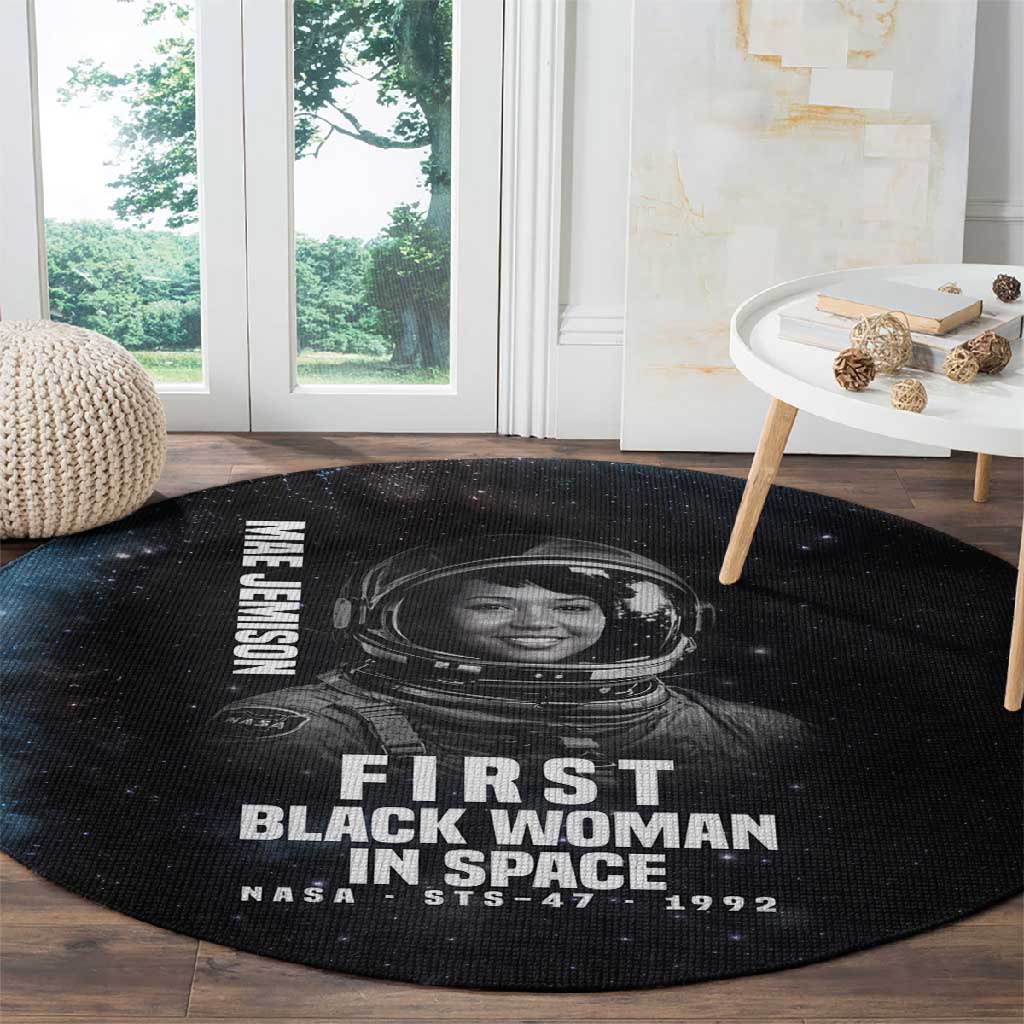 Mae Jemison Round Carpet with NASA Spacesuit Portrait, First Black Woman - African Pride