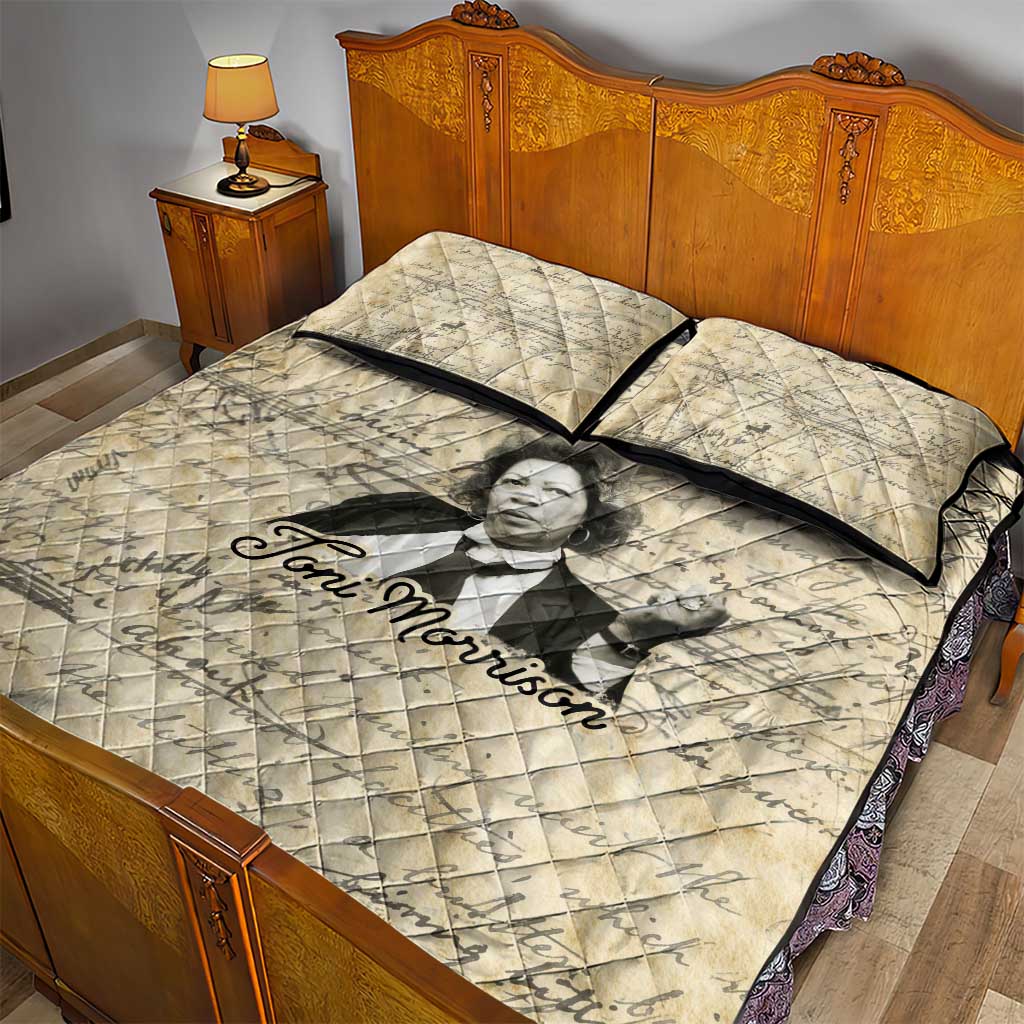 Toni Morrison Quilt Bed Set Handwritten Manuscript Powerful Portrait with Feather Pen Quote - African Pride