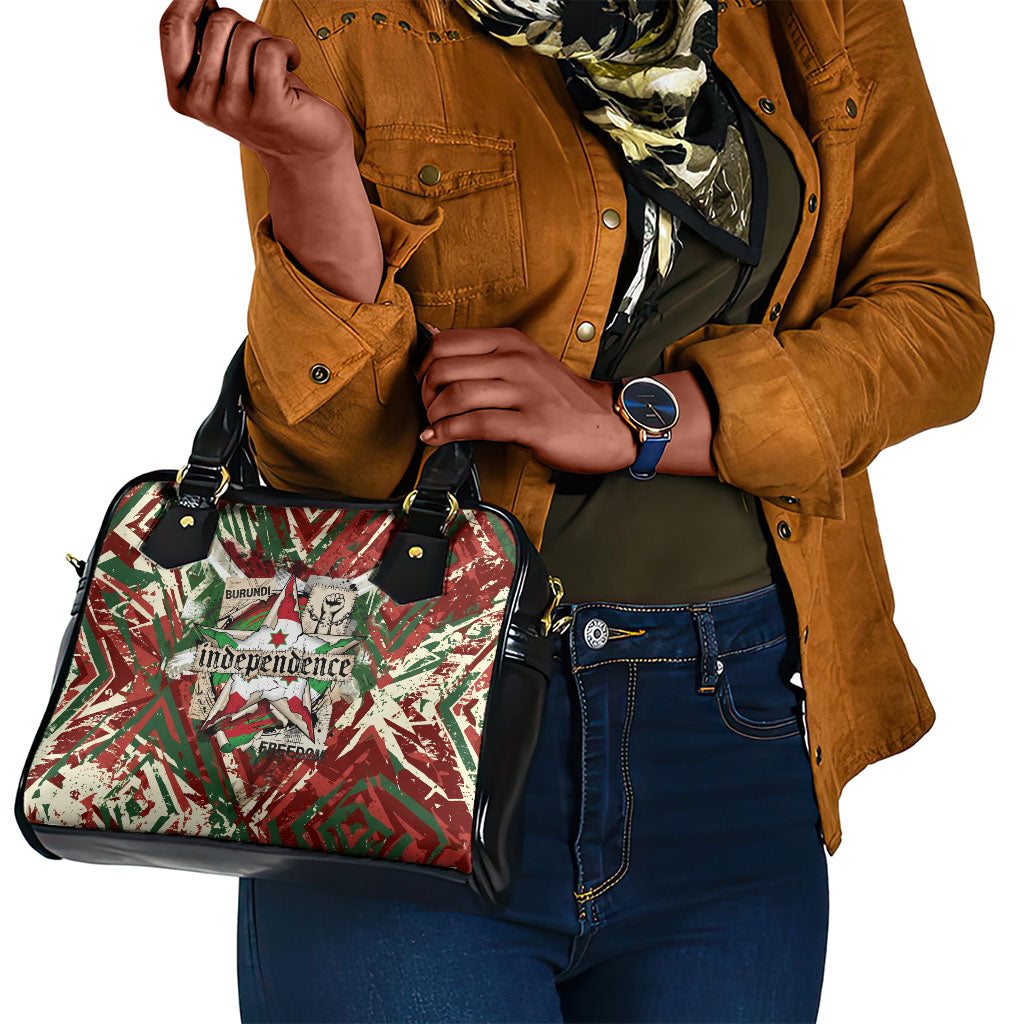 Burundi Independence Day Shoulder Handbag 1st July 1962 Distressed Grunge Flag Art - Broken Chains And Freedom Star