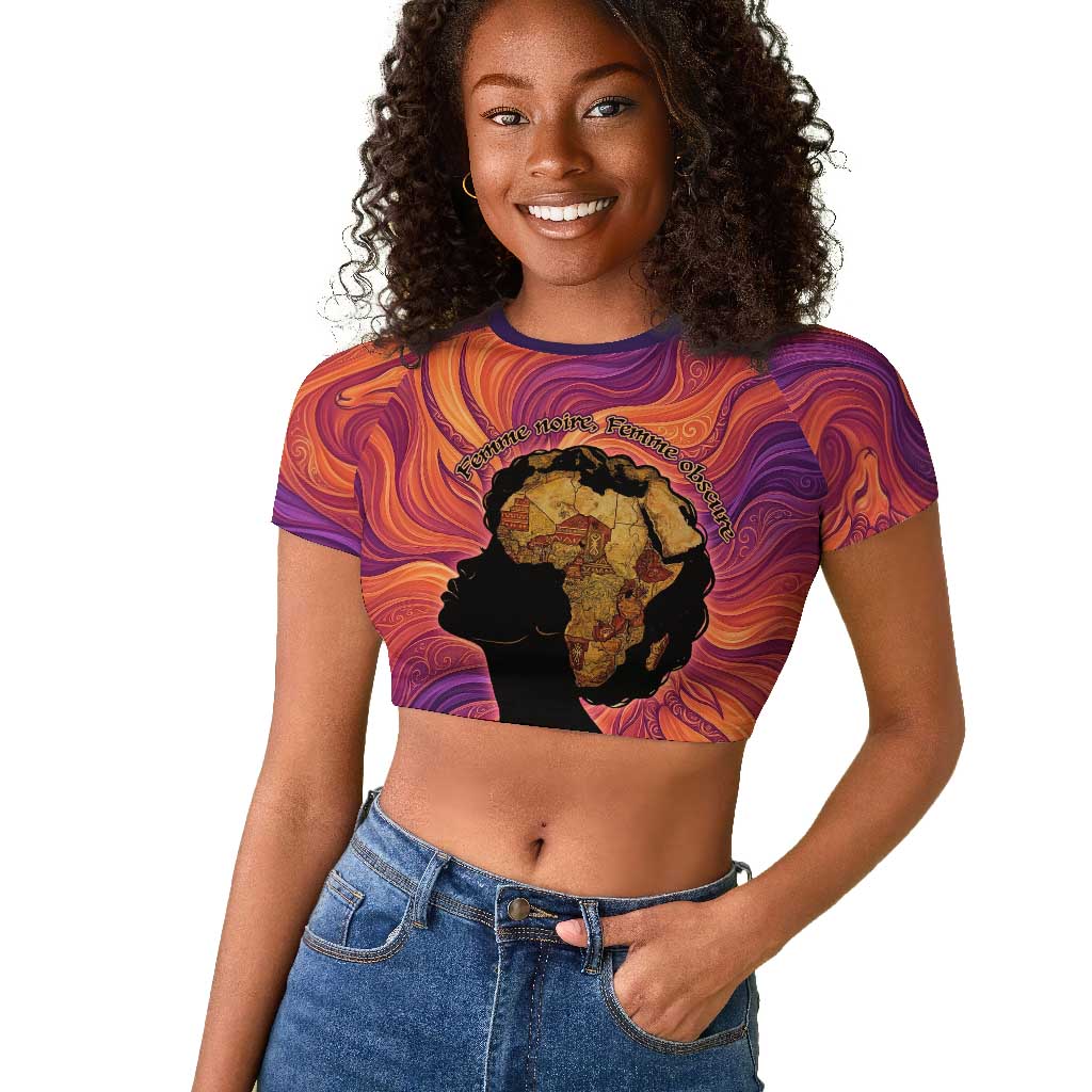 Léopold Sédar Senghor Raglan Cropped T shirt Femme Noire Silhouette with Africa Map Pattern Vibrant Swirl Background - African Pride