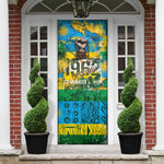Rwanda Independence Day Door Cover Distressed Grunge Flag Design - Broken Chains And 1962 Graphic