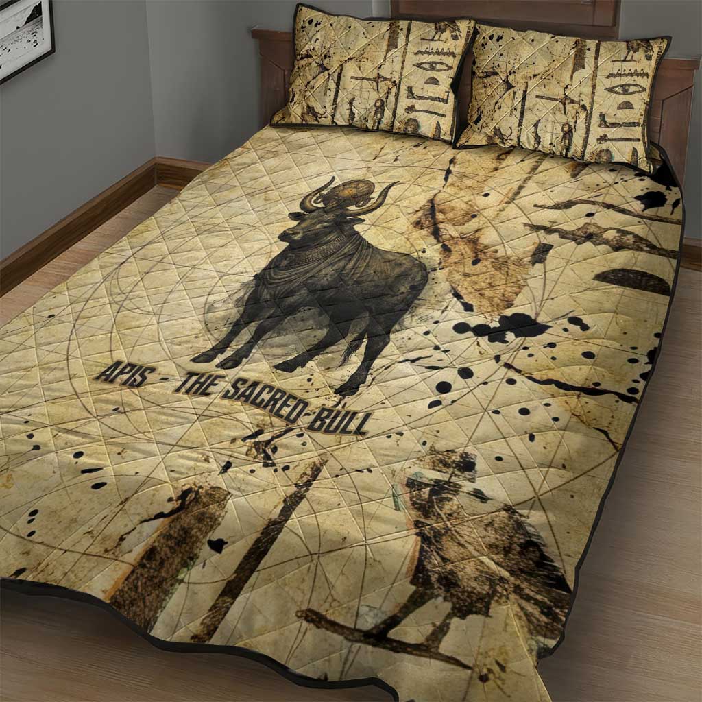 Apis Quilt Bed Set Ancient Egyptian Papyrus Map, Egyptian Crown Bull Illustration - African Pride