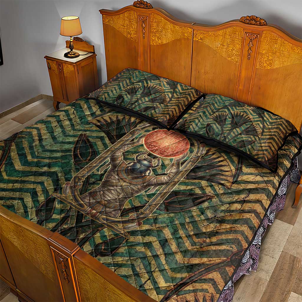 Khepri Quilt Bed Set Ancient Egyptian Chevron, Scarab Ankh and Winged Khepri Guardian Motif - African Pride