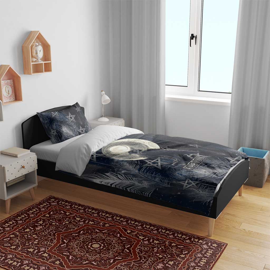 Khonsu Bedding Set Ancient Egyptian Dark Feather Pattern, Moonlit Raven Symbol, and Eye Lotus - African Pride