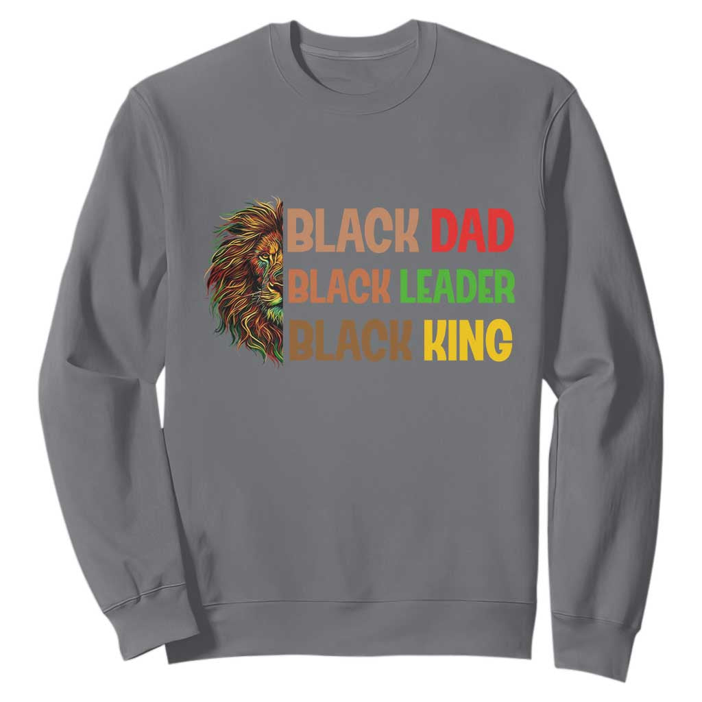 Black Affrican Melanin Sweatshirt Lion Father Day Dad Leader Black King