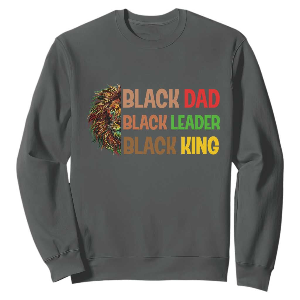 Black Affrican Melanin Sweatshirt Lion Father Day Dad Leader Black King