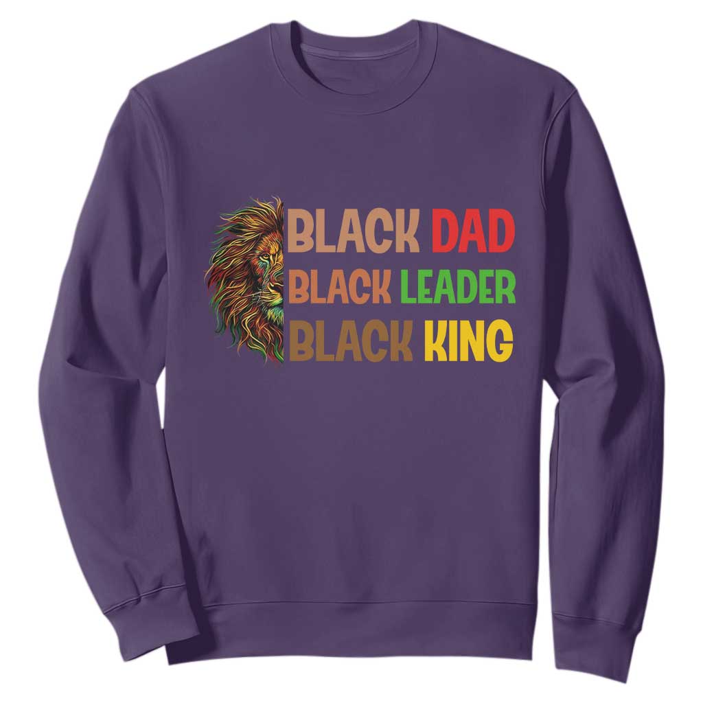 Black Affrican Melanin Sweatshirt Lion Father Day Dad Leader Black King